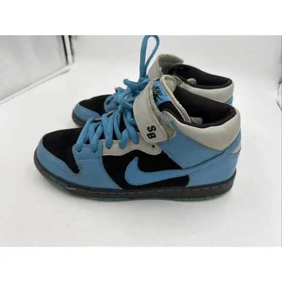 Size 9 - Nike Dunk Pro SB Mid Black